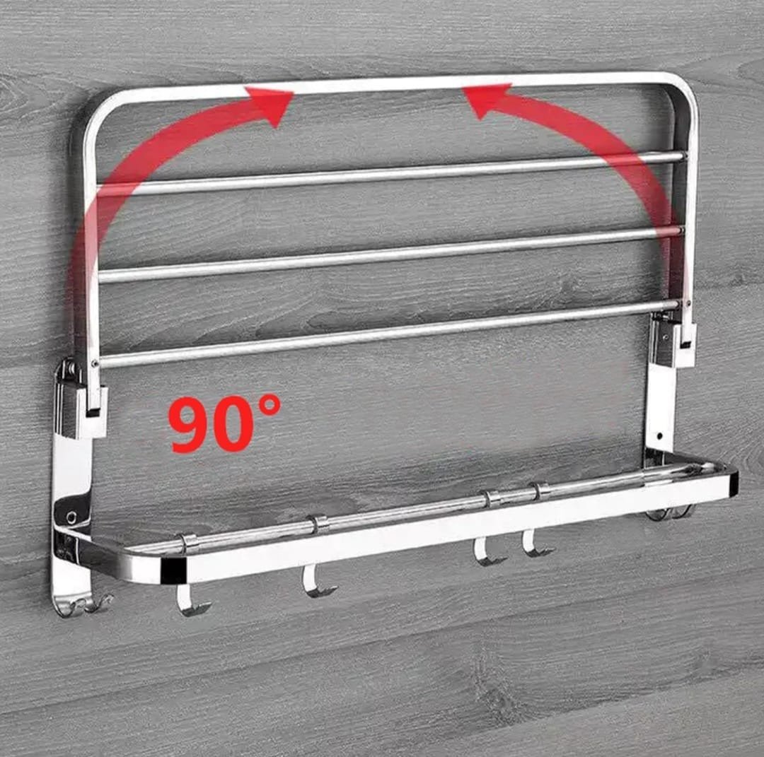 Side profile of the watch showing the crown guards and pushers for the chronograph functions